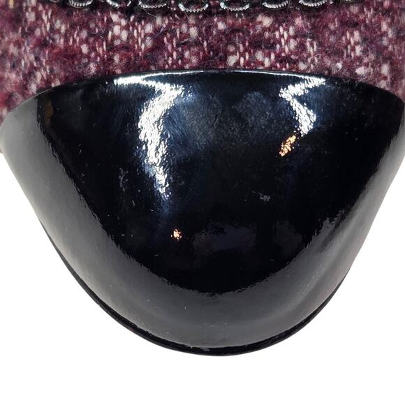 Ann Taylor Maya Burgundy Tweed Cap Toe Chain Trim Heels Size 7M - Picture 3 of 16